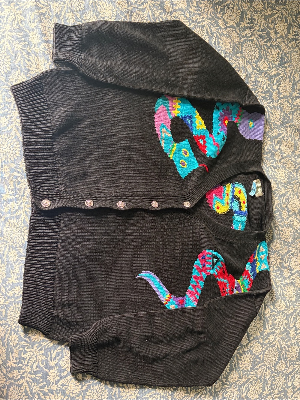Vintage oversized Black Cardigan Sweater with Multicolor Snake Motif